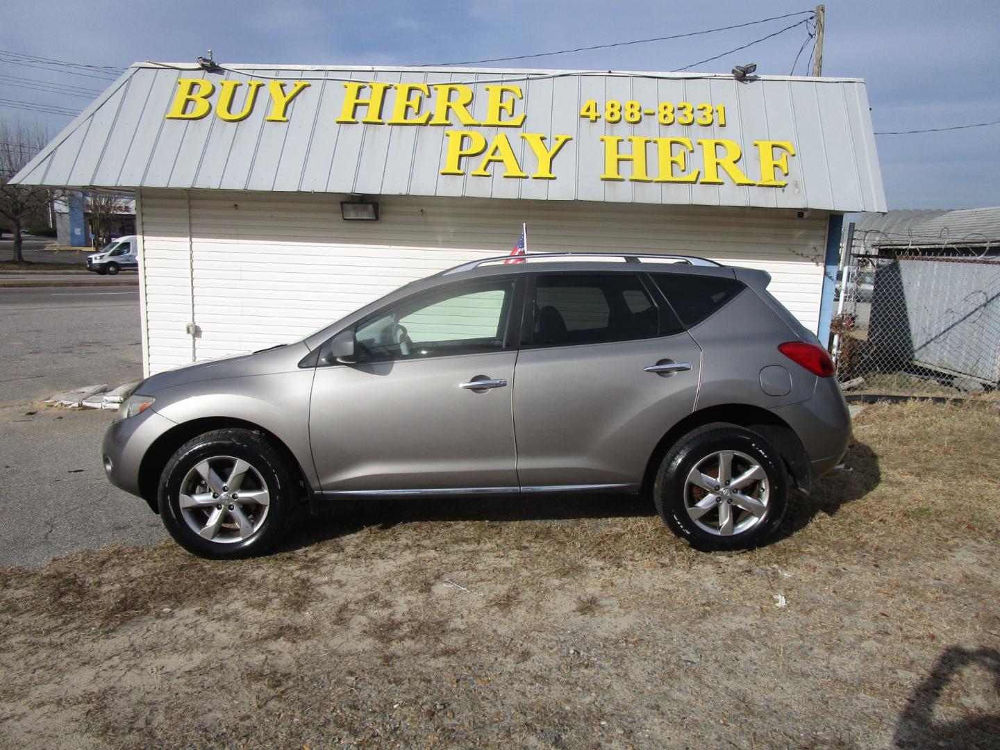 2010 Gray Nissan Murano LE AWD (JN8AZ1MWXAW) with an 3.5L V6 DOHC 24V engine, CVT transmission, located at 2553 Airline Blvd, Portsmouth, VA, 23701, (757) 488-8331, 36.813889, -76.357597 - ***VEHICLE TERMS*** Down Payment: $599 Weekly Payment: $90 APR: 23.9% Repayment Terms: 42 Months ***CALL ELIZABETH SMITH - DIRECTOR OF MARKETING @ 757-488-8331 TO SCHEDULE YOUR APPOINTMENT TODAY AND GET PRE-APPROVED RIGHT OVER THE PHONE*** - Photo#0